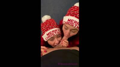 Happy Xmas from Zeetweens on vidfreenow.com