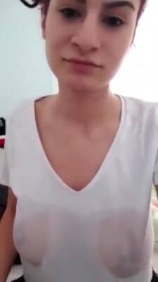 Turkish Girl With Huge Tits Wets Her Shirt - Turkey on vidfreenow.com