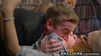 Brazzers - Big Tits at Work - Bankrupt Morals on vidfreenow.com