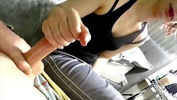 NoitaKails a Handjob for our sisters boyfriend on vidfreenow.com