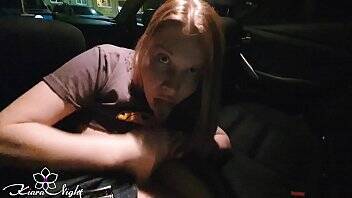 Horny Babe Sucking Dick Stranger in the Taxi - Cum Closeup on vidfreenow.com