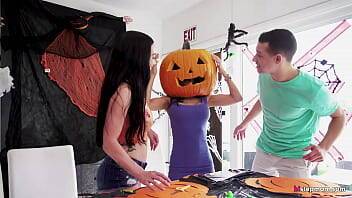 Stepmom's Head Stucked In Halloween Pumpkin, Stepson Helps With His Big Dick! - Tia Cyrus, Johnny on vidfreenow.com