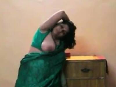 Tamil mature aunty - India on vidfreenow.com