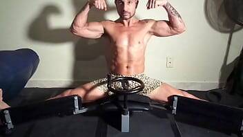 STRETCH SPLIT WITH STRETCH MACHINE FLEXIBLE BODY TAN FIT RIPPED ITALIAN - Italy on vidfreenow.com