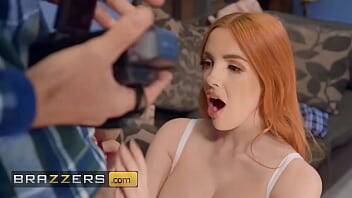 Horny Babe (Scarlett Jones) Gets A Good Old Fashioned Pounding By (Danny D's) Big Hard Dick - Brazzers on vidfreenow.com