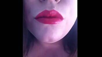 He's Lips Mad! BBW Tina Snua Talks Dirty Wearing Red Lipstick - Britain on vidfreenow.com