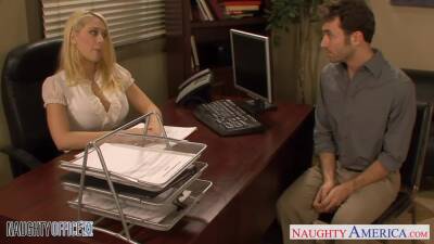 One guy fucks two office chicks Kagney Linn Karter and Shawna Lenee on vidfreenow.com