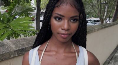 Ebony teen gets paid to fuck in public on vidfreenow.com