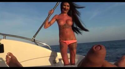 HOTTEST FIT GIRL - YACHT SEX HOLIDAYS on vidfreenow.com