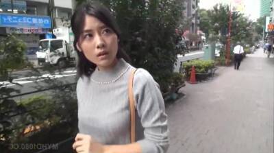 Asian brunette agreed to make love with a stranger for cash - Japan on vidfreenow.com