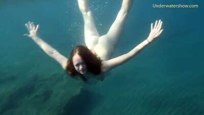 Tenerife Underwater Swimming Hot Ginger on vidfreenow.com