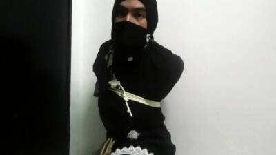 Malay self bondage on vidfreenow.com