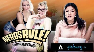 GIRLSWAY Nerdy Roommates Kendra Spade And Chloe Cherry Fake Being In A Sitcom While Banging A Friend on vidfreenow.com