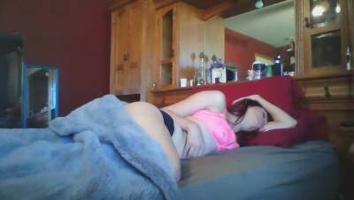 Spying on Stepsister's wet dream, s herself while dreaming on vidfreenow.com