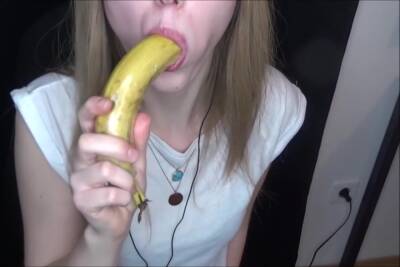 Peas And Pies Asmr - New Perspective Banana Sucking on vidfreenow.com