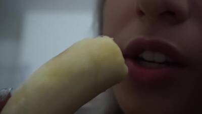 Claudy Asmr Banana on vidfreenow.com