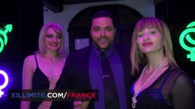 A camera is invited in a private swinger club - Group - France on vidfreenow.com