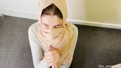 Young Muslim Pregnant Wife In Hijab Trained By Her Husbund On How To Please A Man on vidfreenow.com