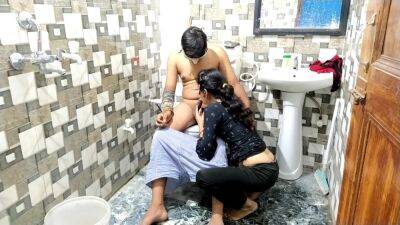 Step Brother And Step Sister Fucking In The Toilet on vidfreenow.com