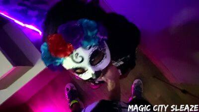 Magic City Sleaze A Halloween Tug And Suck on vidfreenow.com