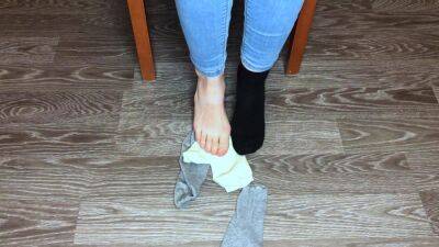 Teen Girl Shows Her Socks And Foot Fetish Pov on vidfreenow.com