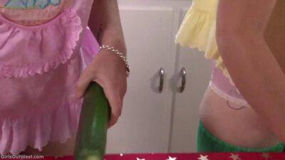 Pepper and Rosie - Xmas Lunch Lesbian Fisting on vidfreenow.com