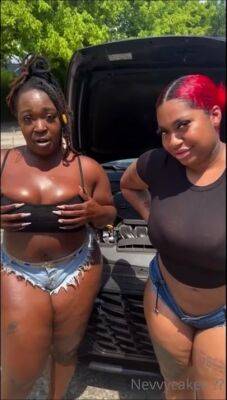 Two Ebonies Fuck The Car Mechanic(4K) - Homemade on vidfreenow.com