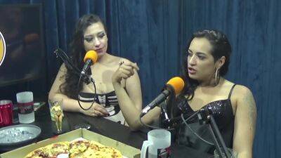 Rayssa Garcia No Podaki#21 - Emme White And Agatha Ludovino on vidfreenow.com