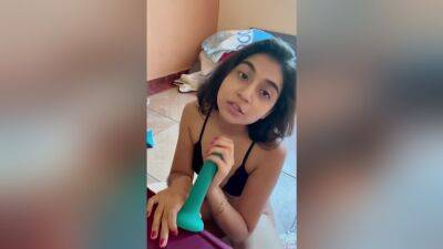 Pov: Tu Novia Te Descirbe Como Te Chuparia Y Como Te Cogeria on vidfreenow.com