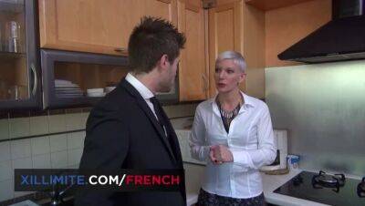 Sexy short hair milf gets sodomized in her kitchen - France on vidfreenow.com