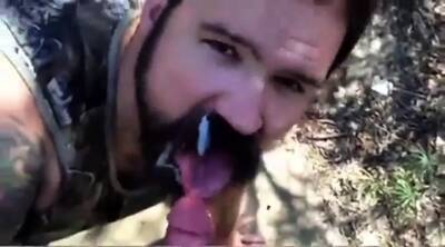 Daddy gives a facial in the woods on vidfreenow.com