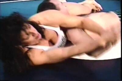 Thea Bennington wrestling attack on vidfreenow.com