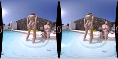 Wet Jo & Tia - Afternoon Sun Outdoors in Pool - Virtual reality POV on vidfreenow.com