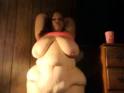 White BBW Pear Showing off her HUGE, Soft Body on vidfreenow.com