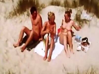 Deutschland Privat 1980 - Sonnenfreunde on vidfreenow.com