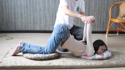 Chinese Bondage - Jeans And Barefeet - China on vidfreenow.com