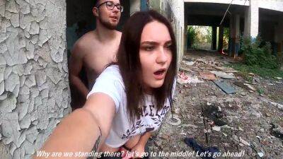 Naughty Girl Gave A Little Blowjob And Wanted Sex (graffiti) - Russia on vidfreenow.com