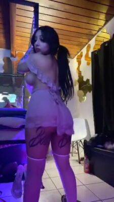 Ninabaad1 Periscope on vidfreenow.com