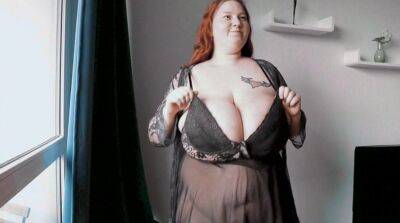 Fat Freak Mom Shows Enormous Tits on vidfreenow.com