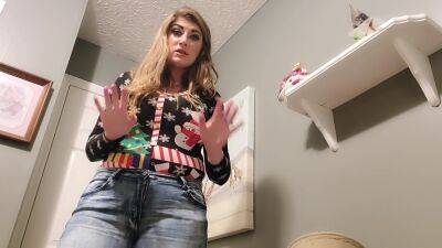 Mommy Confmom Confronts Your Bullies At Party on vidfreenow.com