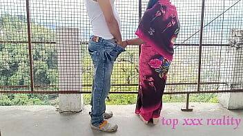 XXX Bengali hot bhabhi amazing outdoor sex in pink saree with smart thief! XXX Hindi web series sex Last Episode 2022 on vidfreenow.com