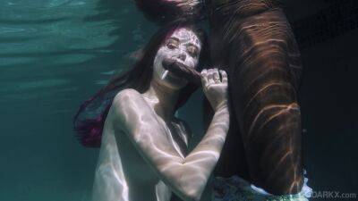 Steamy underwater black perversions in original XXX scenes on vidfreenow.com