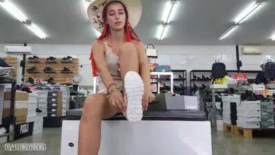 No panties upskirt in a shoe store on vidfreenow.com