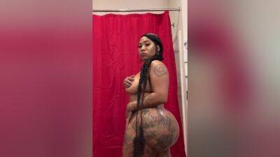 Thick Ig Girl Realms.sabrina Massive Ass Oiled Up on vidfreenow.com