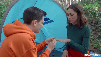 Merciless inches for the thin stepmom in sensual outdoor camping trip on vidfreenow.com