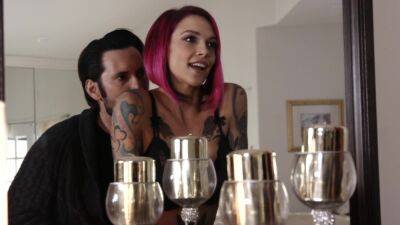 Anna Bell Peaks drives man crazy with her incredible sex drive on vidfreenow.com