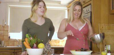 Amatur And Blonds Curvy Hairy Lesbian And Busty Plumper Fuck In The Kitchen on vidfreenow.com