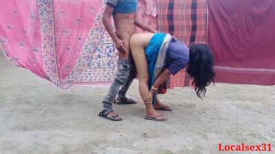 Indian Desi Couple Fuck Outdoor In Public Places - India on vidfreenow.com