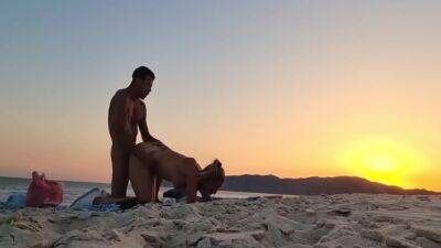 Romantic Sex On The Beach At Sunset on vidfreenow.com