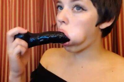 Short Haired Dildo Show on vidfreenow.com